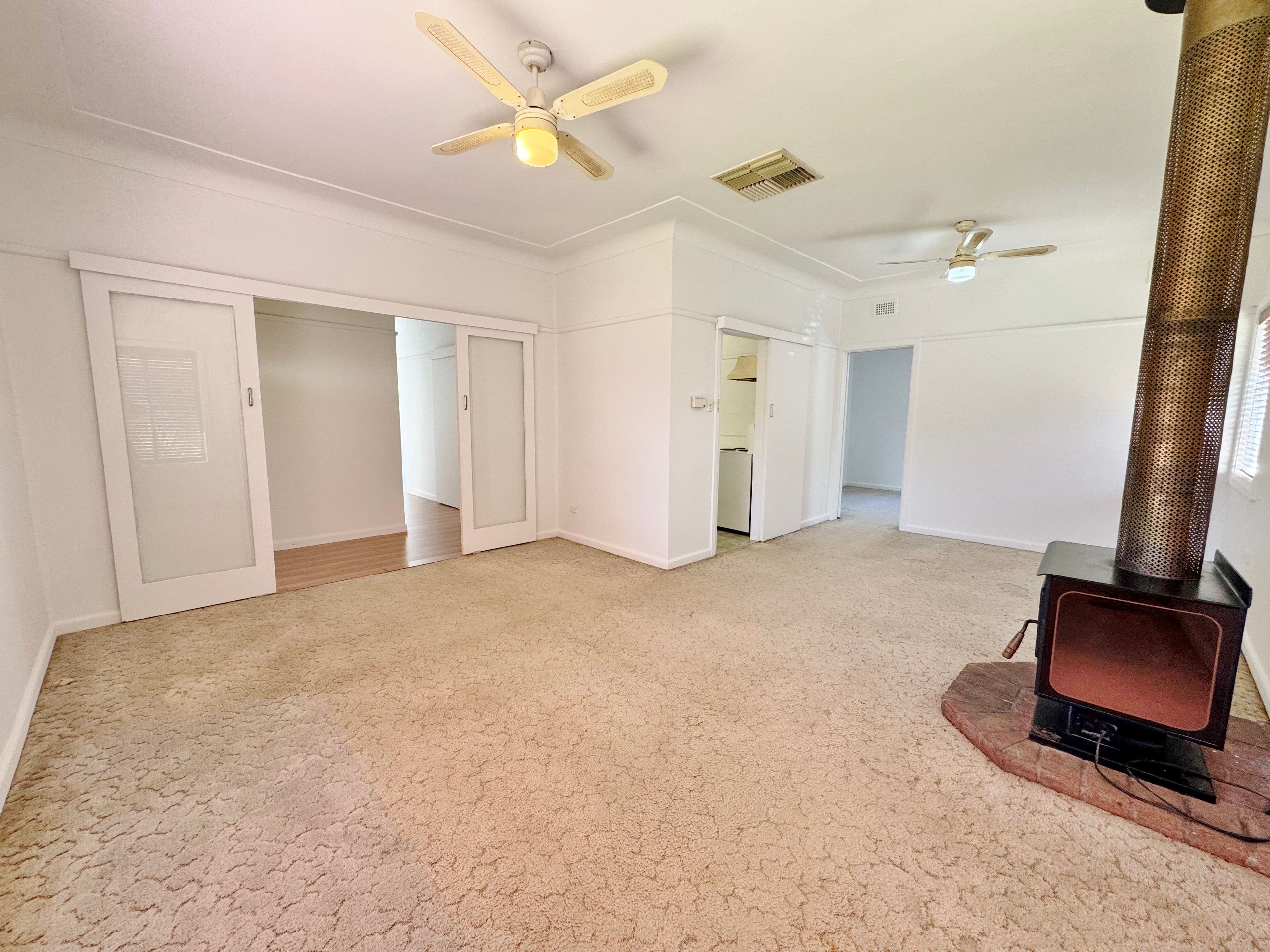 69 Binalong Street, Young NSW 2594, Young - Thumbnail 4