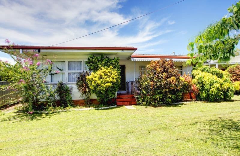 121 Ross River Road, MUNDINGBURRA QLD 4812, Mundingburra - Image 1