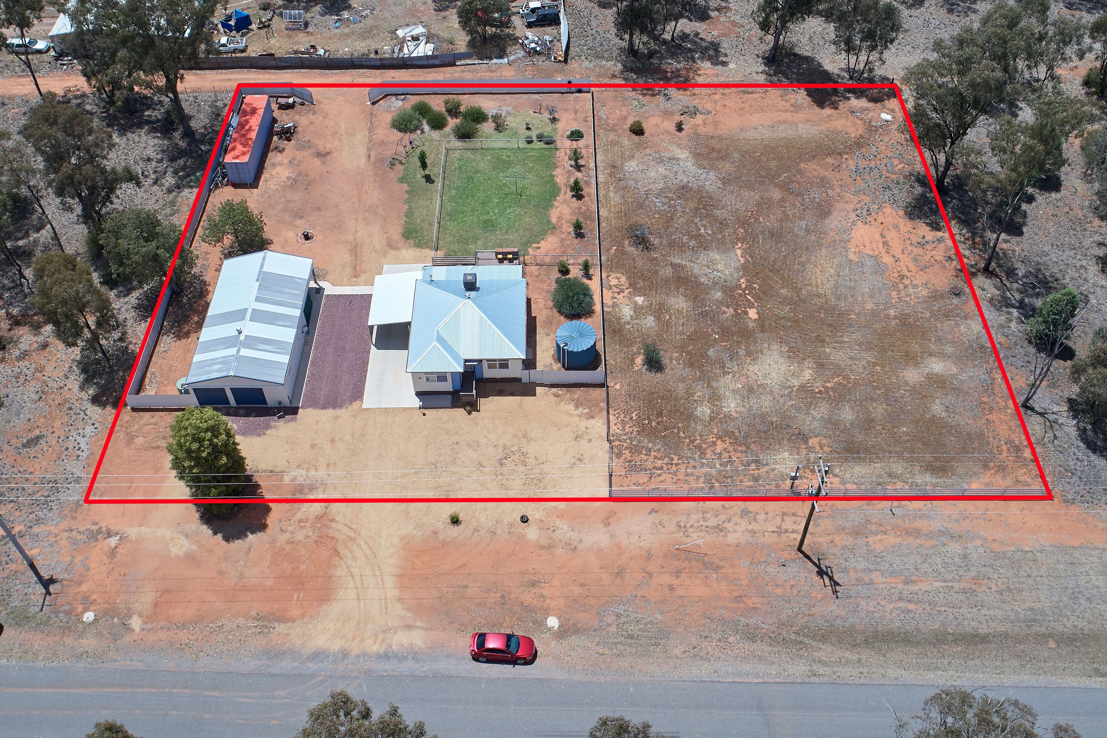 38 Grave Street, Ganmain - Image 1