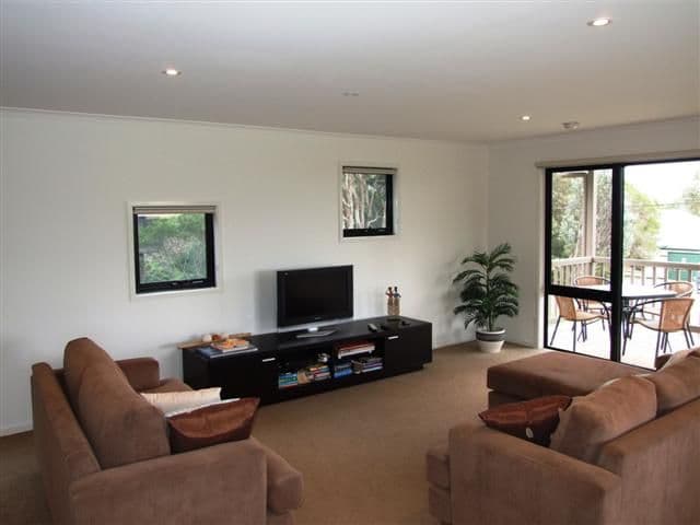 3 Rita Avenue, COWES VIC 3922, Cowes - Thumbnail 2