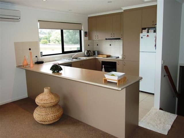 3 Rita Avenue, COWES VIC 3922, Cowes - Thumbnail 3