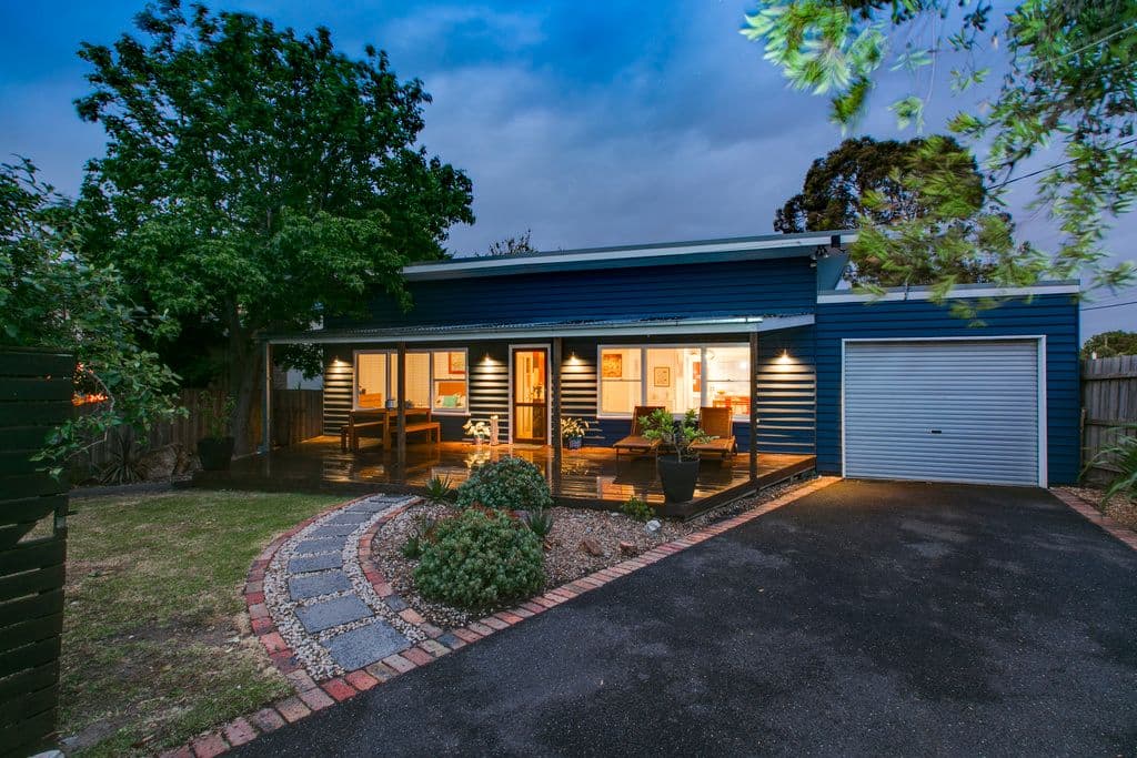 23 Bayview Road, Mornington VIC 3931, Mornington - Image 1