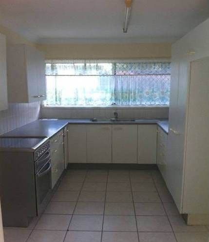 3 Cleves Street, BEENLEIGH QLD 4207, Beenleigh - Thumbnail 5