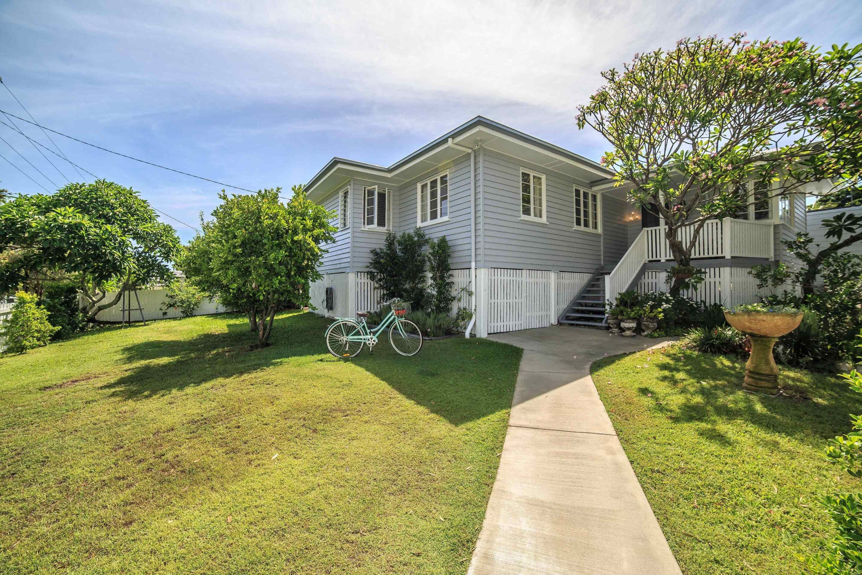 46 Deakin Avenue, Southport QLD 4215, Southport - Image 1