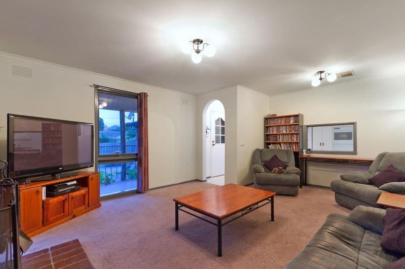 36 Frew Avenue, FRANKSTON VIC 3199, Frankston - Thumbnail 3