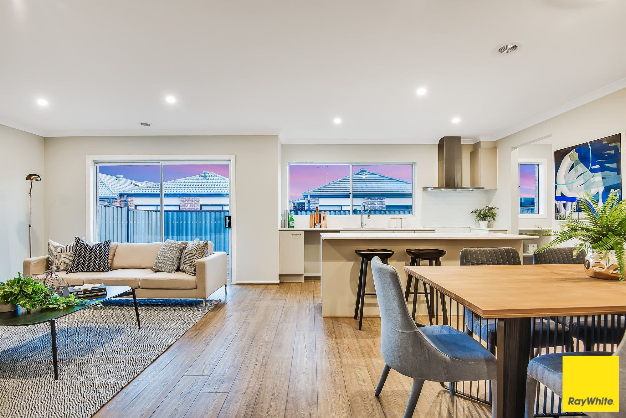 1 Angophora Crescent, Craigieburn VIC 3064, Craigieburn - Thumbnail 4