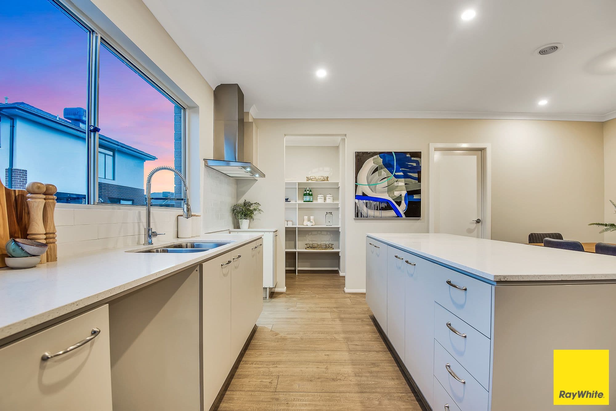 1 Angophora Crescent, Craigieburn VIC 3064, Craigieburn - Thumbnail 5