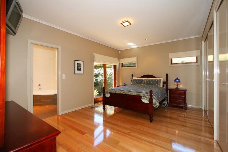 35 Mc Clure Road, DINGLEY VILLAGE VIC 3172, Dingley Village - Thumbnail 5