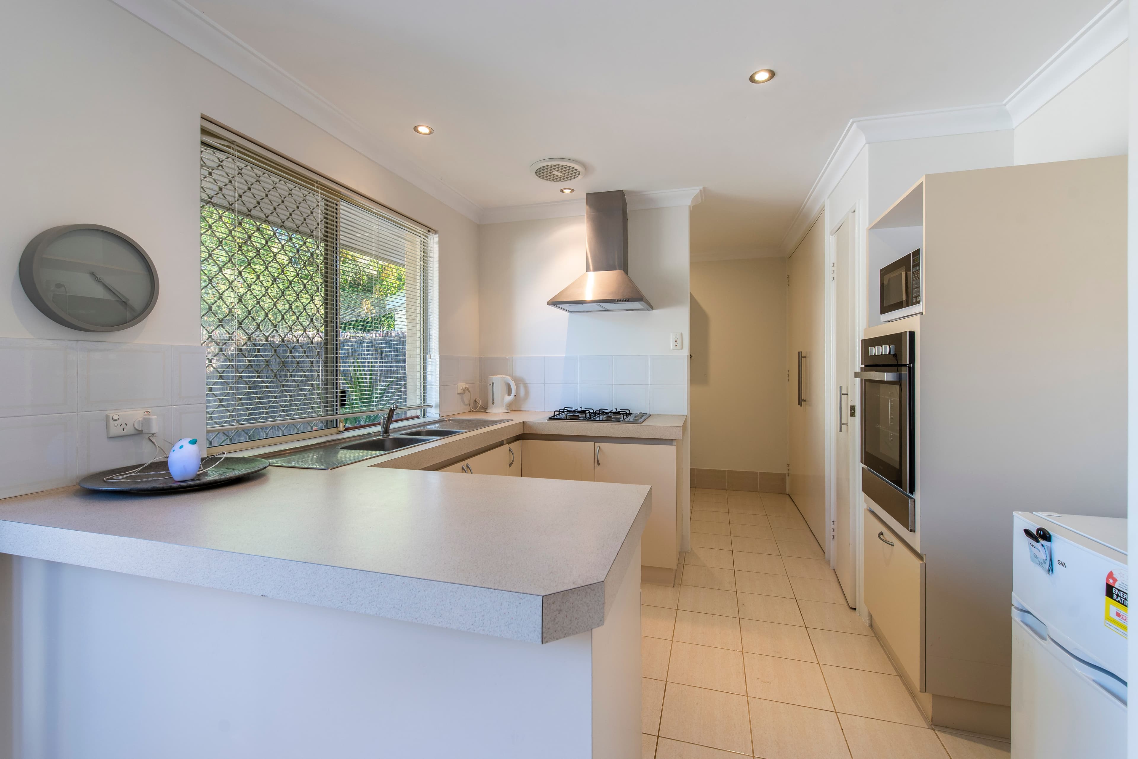 105 Sunbury Road, Victoria Park WA 6100, Victoria Park - Thumbnail 2