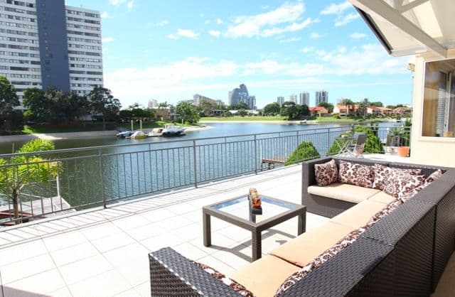 12 Sailaway Street, MERMAID WATERS QLD 4218, Mermaid Waters - Thumbnail 2
