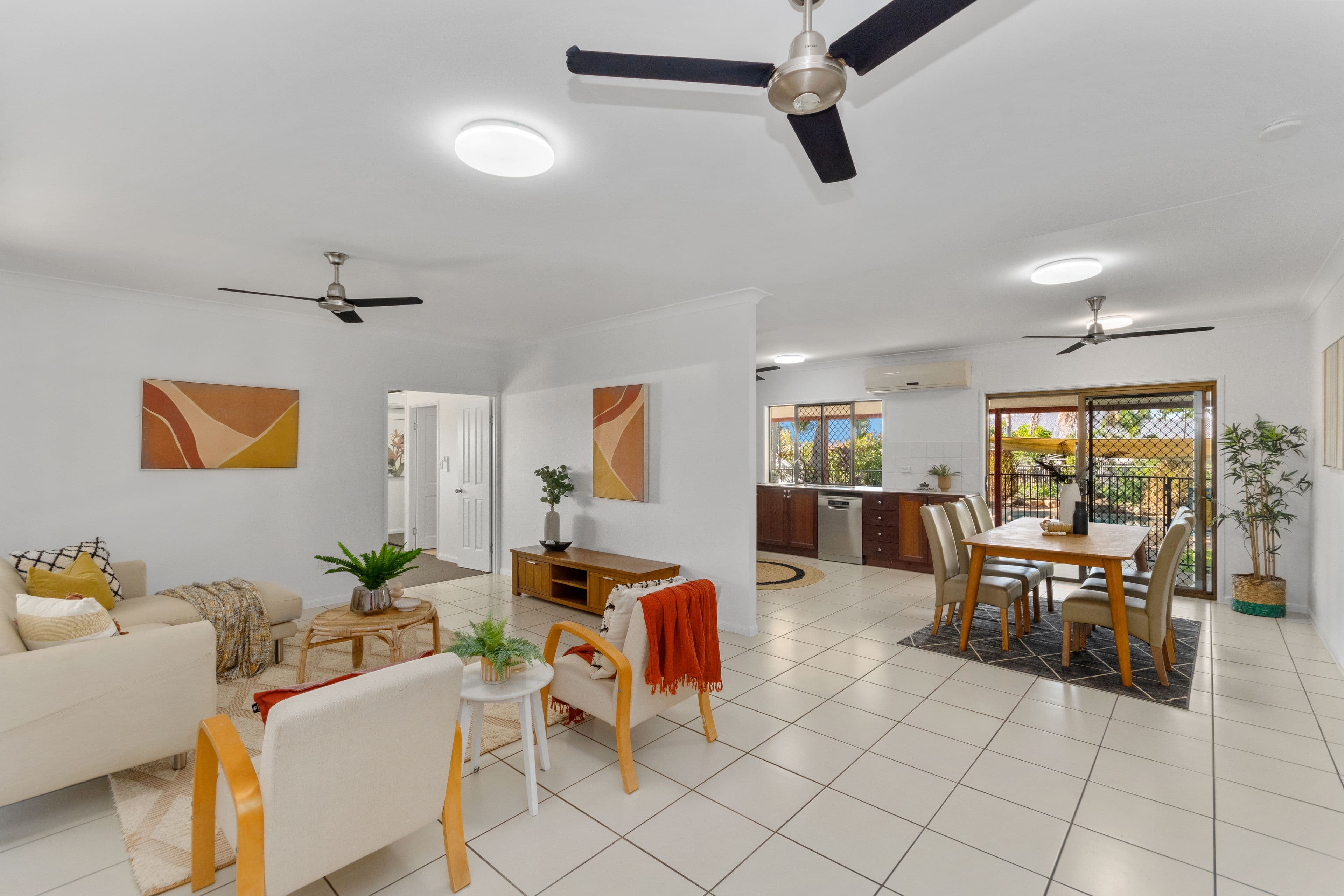 32 Scenic Drive, Mount Louisa QLD 4814, Mount Louisa - Image 1