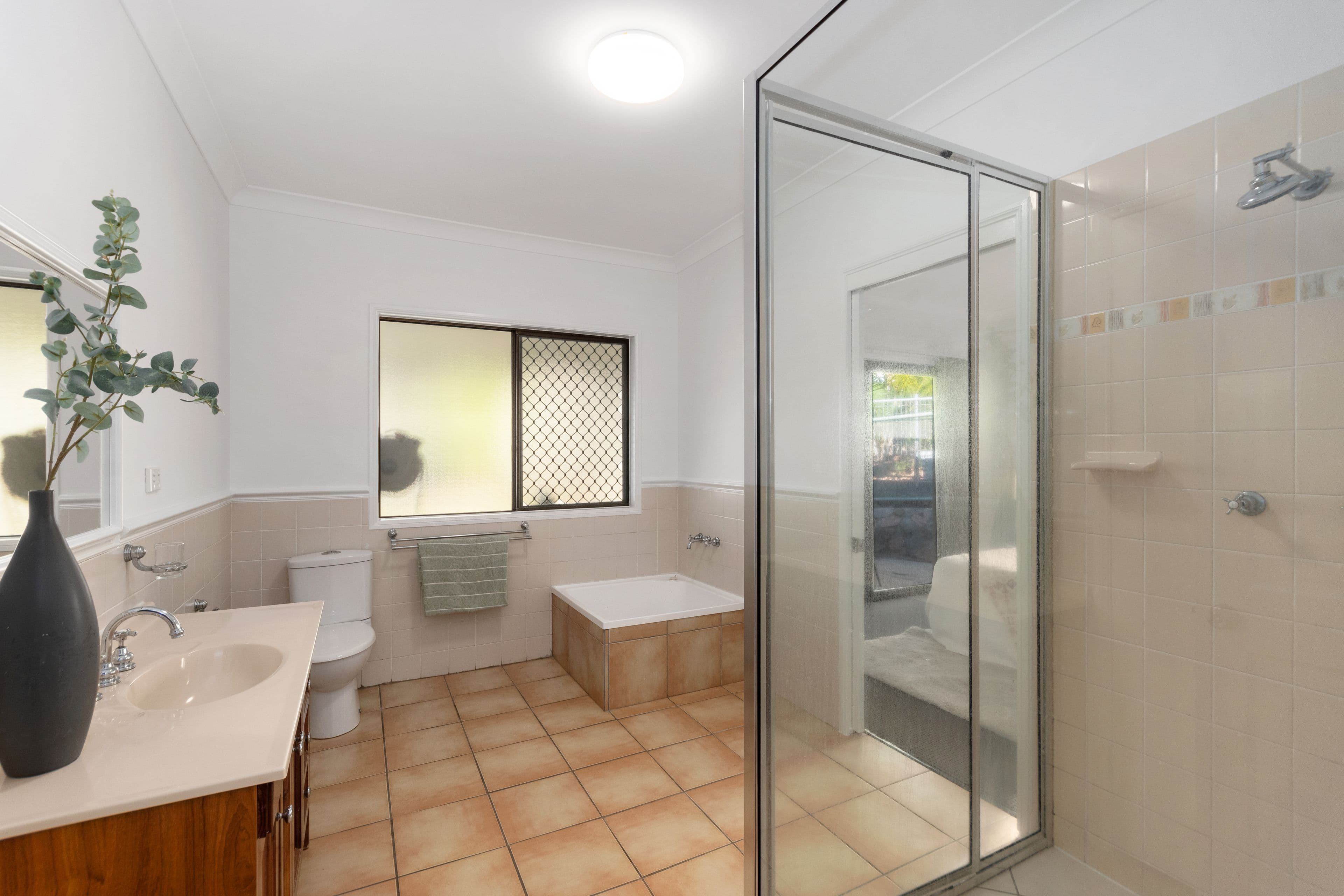 32 Scenic Drive, Mount Louisa QLD 4814, Mount Louisa - Thumbnail 8