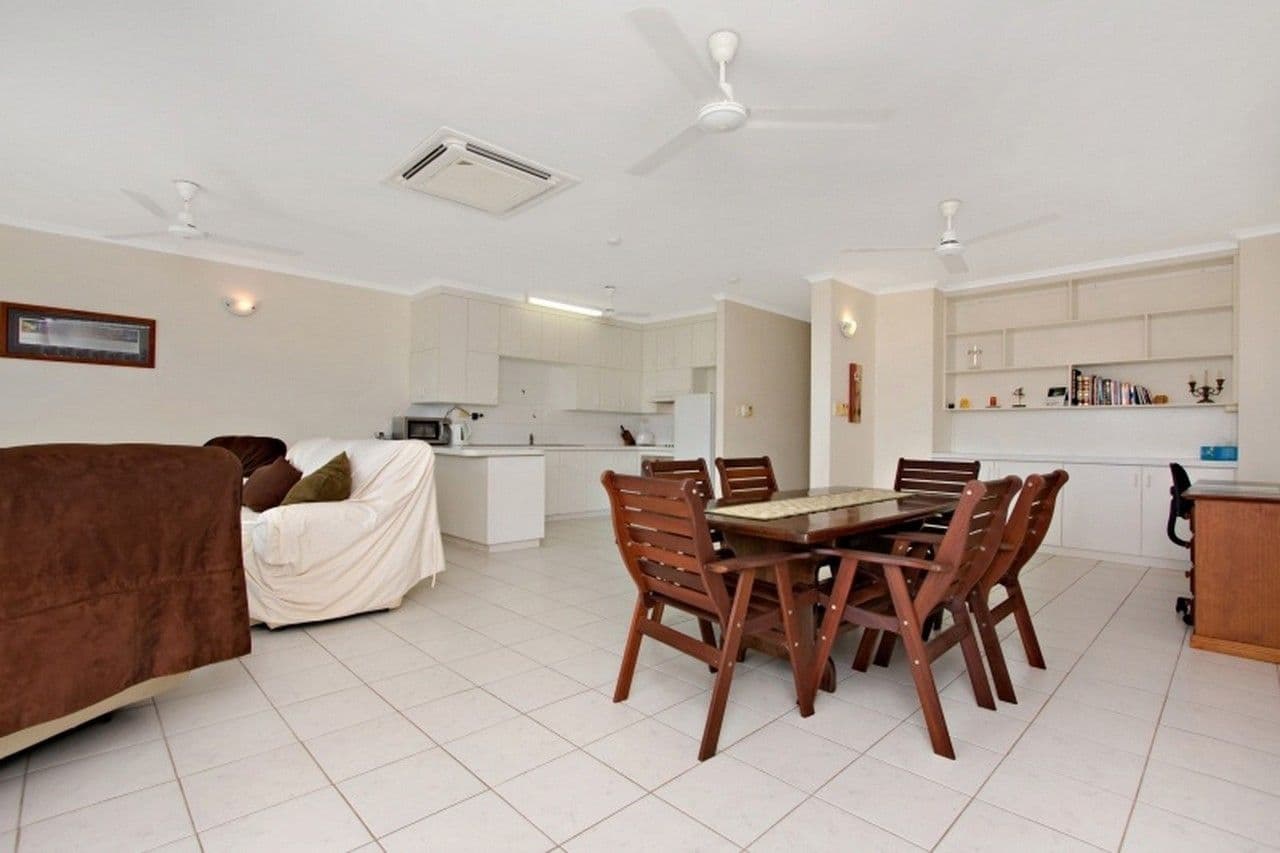 296 Casuarina Drive, Rapid Creek NT 0810, Rapid Creek - Thumbnail 2
