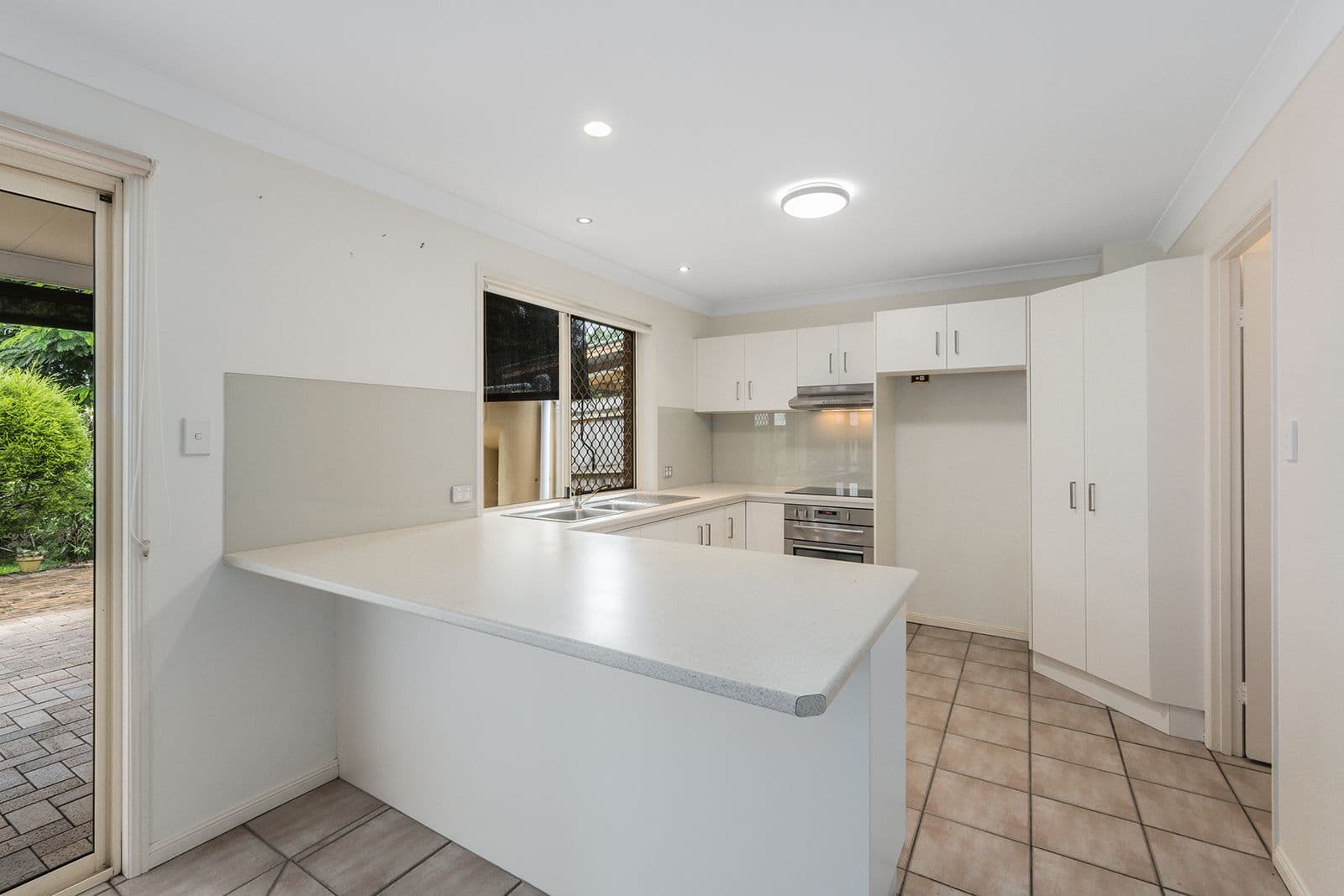 171 Strong Avenue, Graceville QLD 4075, Graceville - Thumbnail 6