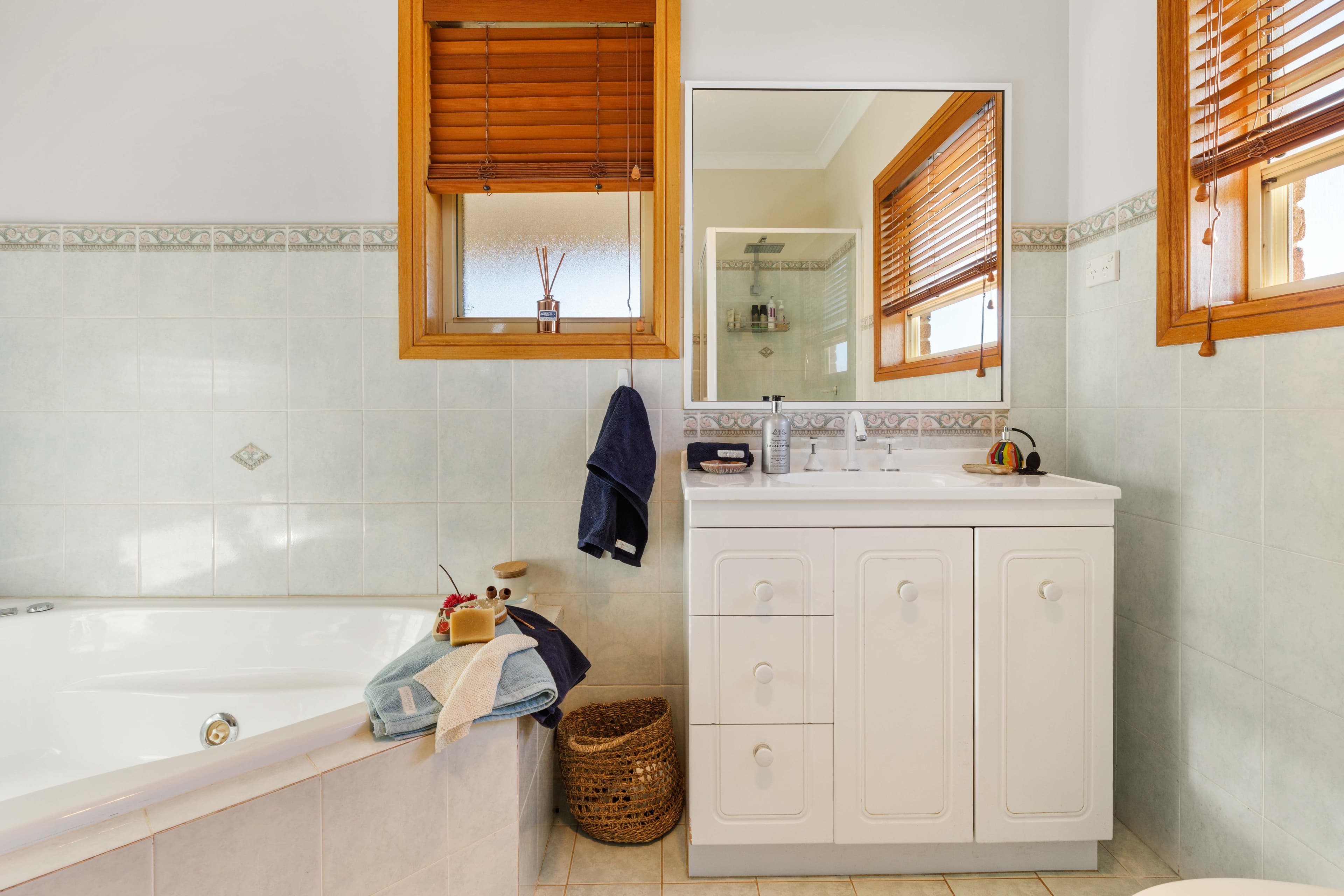 25 Irvine Drive, Yass NSW 2582, Yass - Thumbnail 8