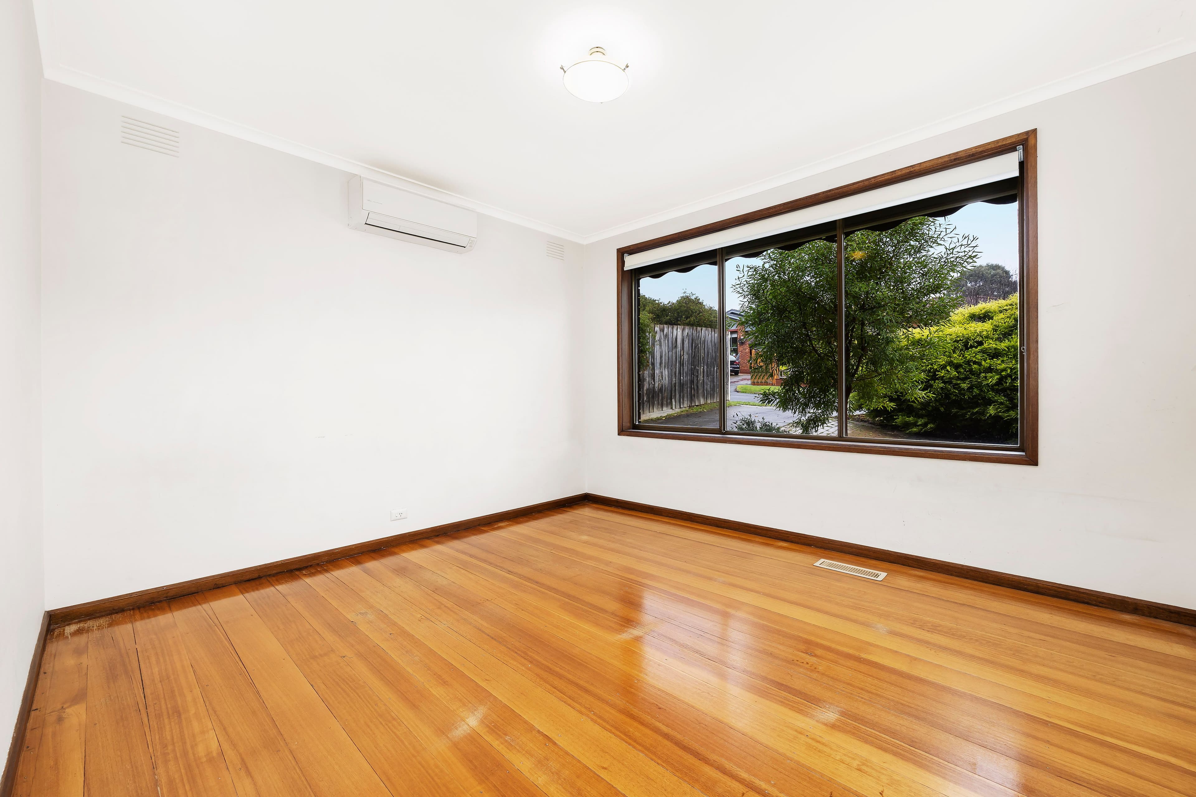 18 Elonera Avenue, Yallambie VIC 3085, Yallambie - Thumbnail 4