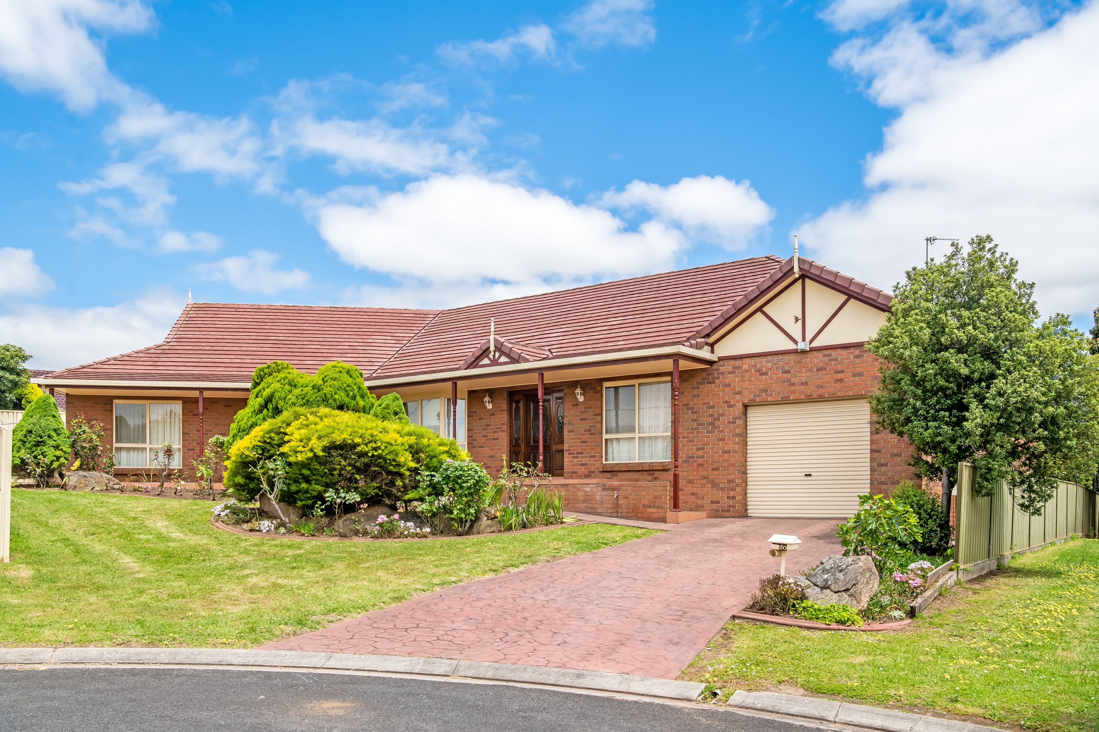 20 Lexington Crescent, Mount Gambier SA 5290, Mount Gambier - Image 1