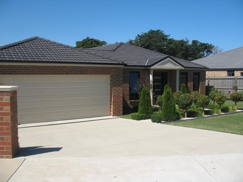 10 Sharpe Avenue, WARRNAMBOOL VIC 3280, Warrnambool - Thumbnail 3