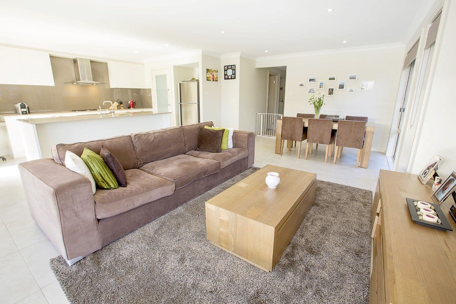 42 Tall Trees Drive, Glenmore Park - Thumbnail 2