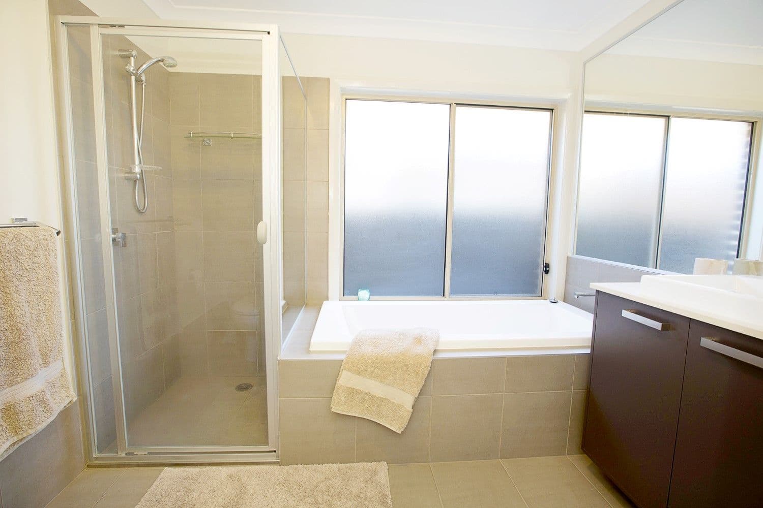 42 Tall Trees Drive, Glenmore Park - Thumbnail 8