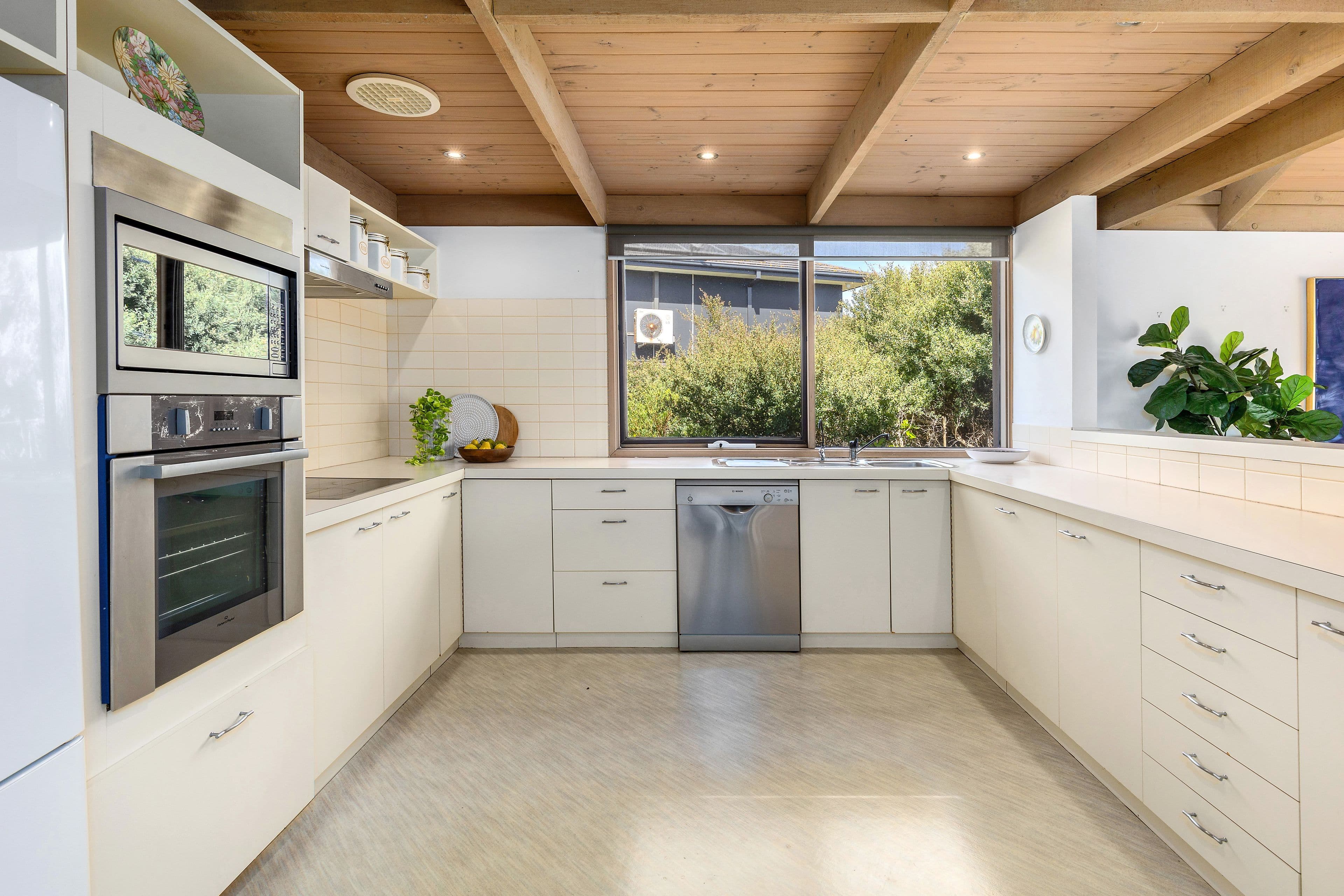21 Casuarina Drive, Cape Schanck VIC 3939, Cape Schanck - Thumbnail 2