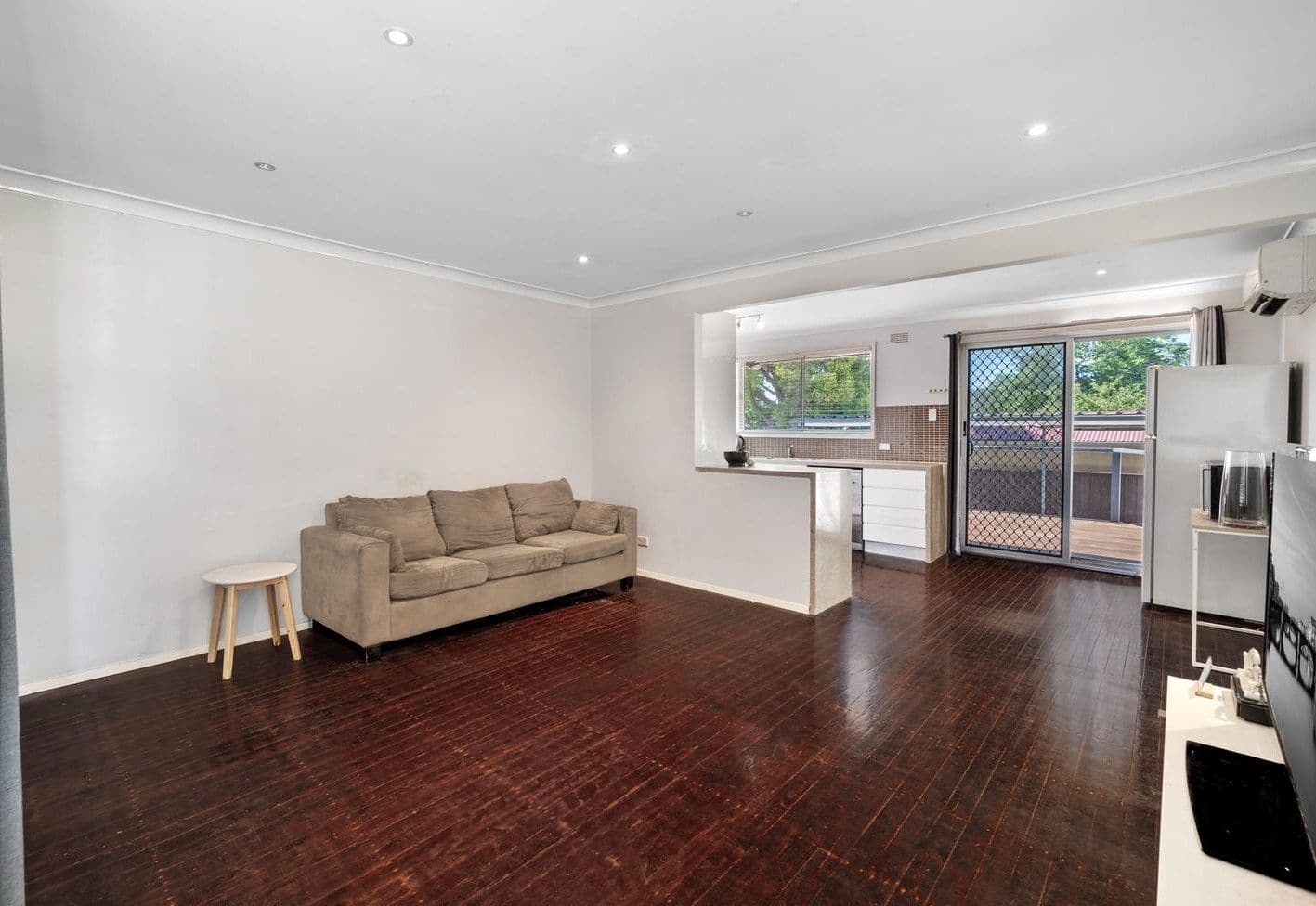 2/5 Keane Street, Midland, WA, Midland - Thumbnail 3