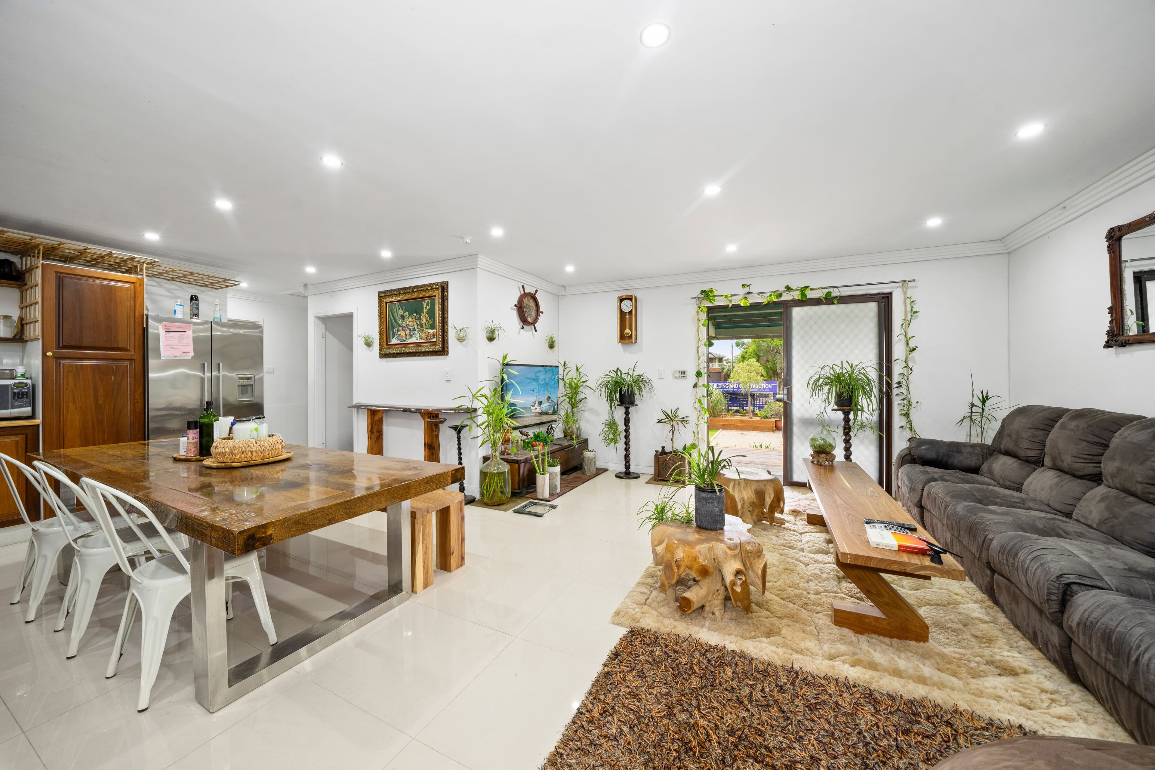 21 Corona Road, Fairfield West NSW 2165, Fairfield West - Thumbnail 2