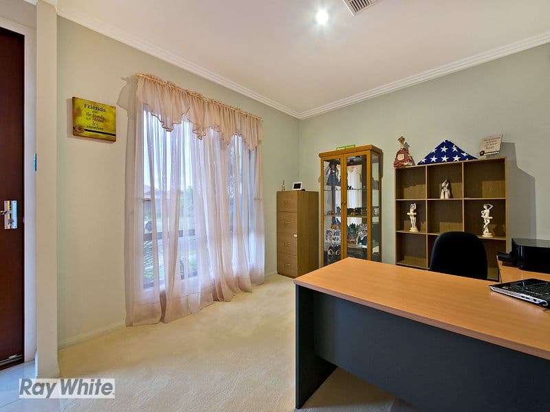 15 Carmody Parade, NORTH LAKES QLD 4509, North Lakes - Thumbnail 7
