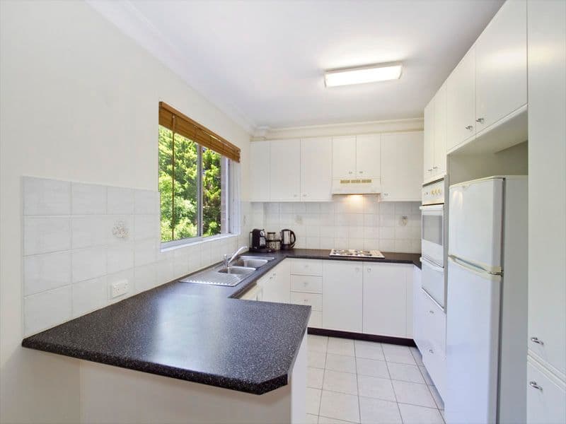 68 Auburn Street, SUTHERLAND NSW 2232, Sutherland - Thumbnail 2