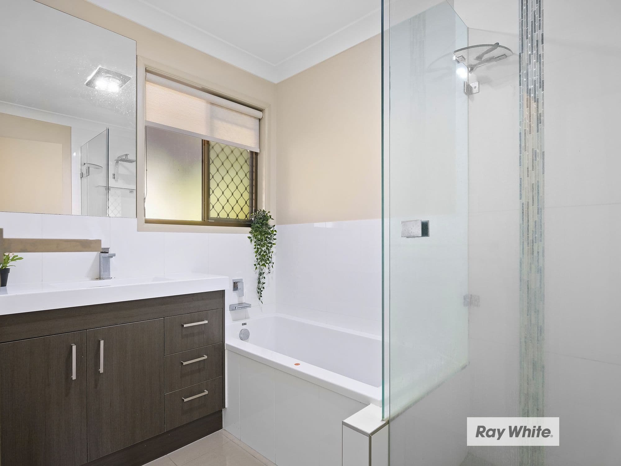 2 Jarrah Place, Durack QLD 4077, Durack - Thumbnail 8