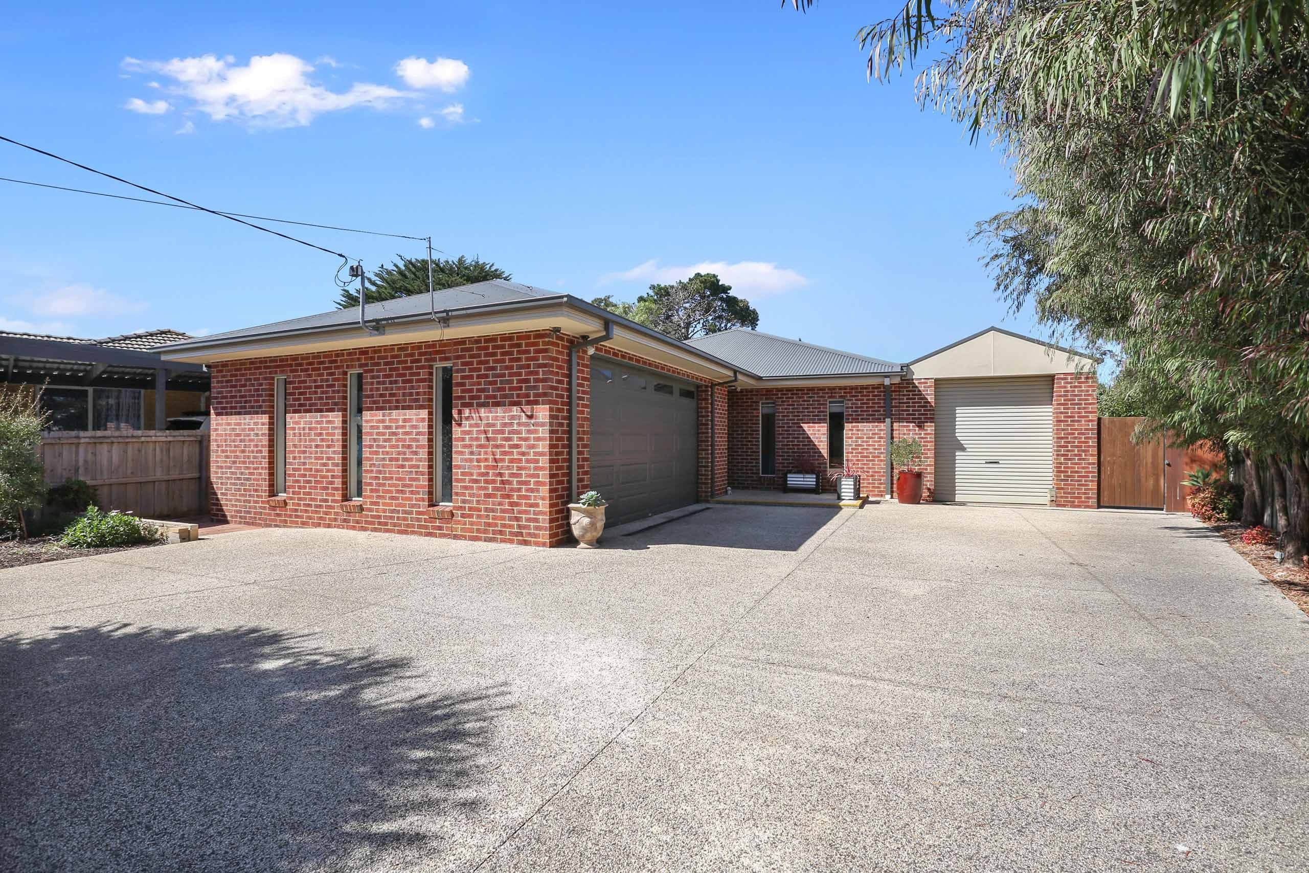 8 Corvi Court, Lara VIC 3212, Lara - Image 1