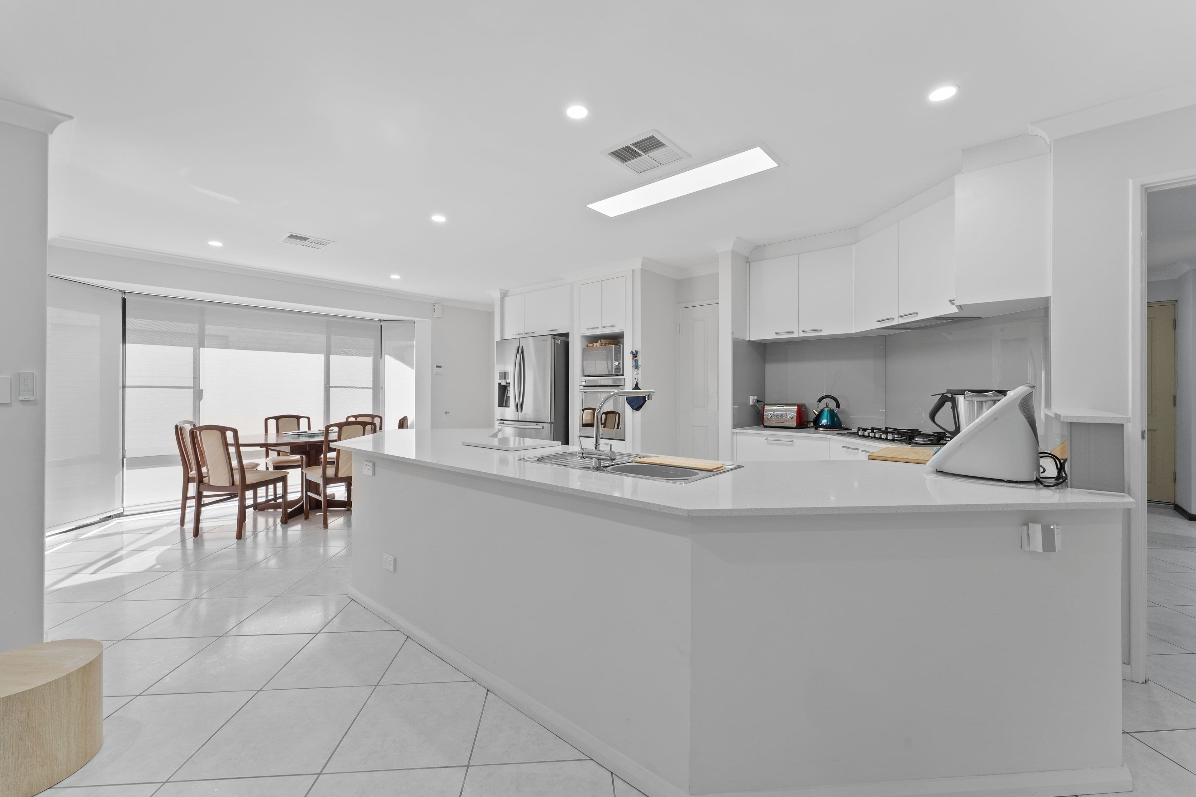 6 Warne Road, Baldivis WA 6171, Baldivis - Thumbnail 2