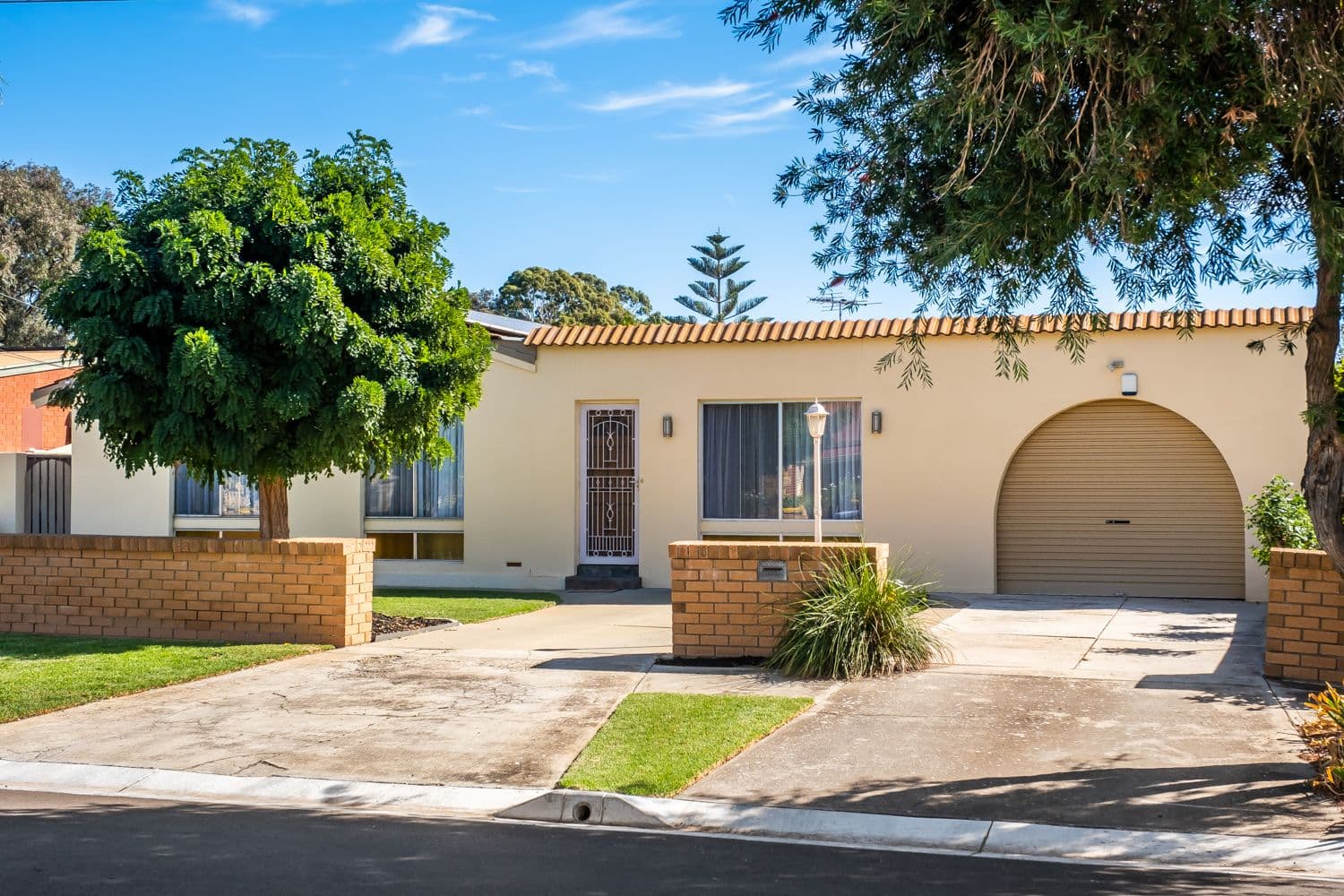 6 McMurray Avenue, Seaton SA 5023, Seaton - Thumbnail 2