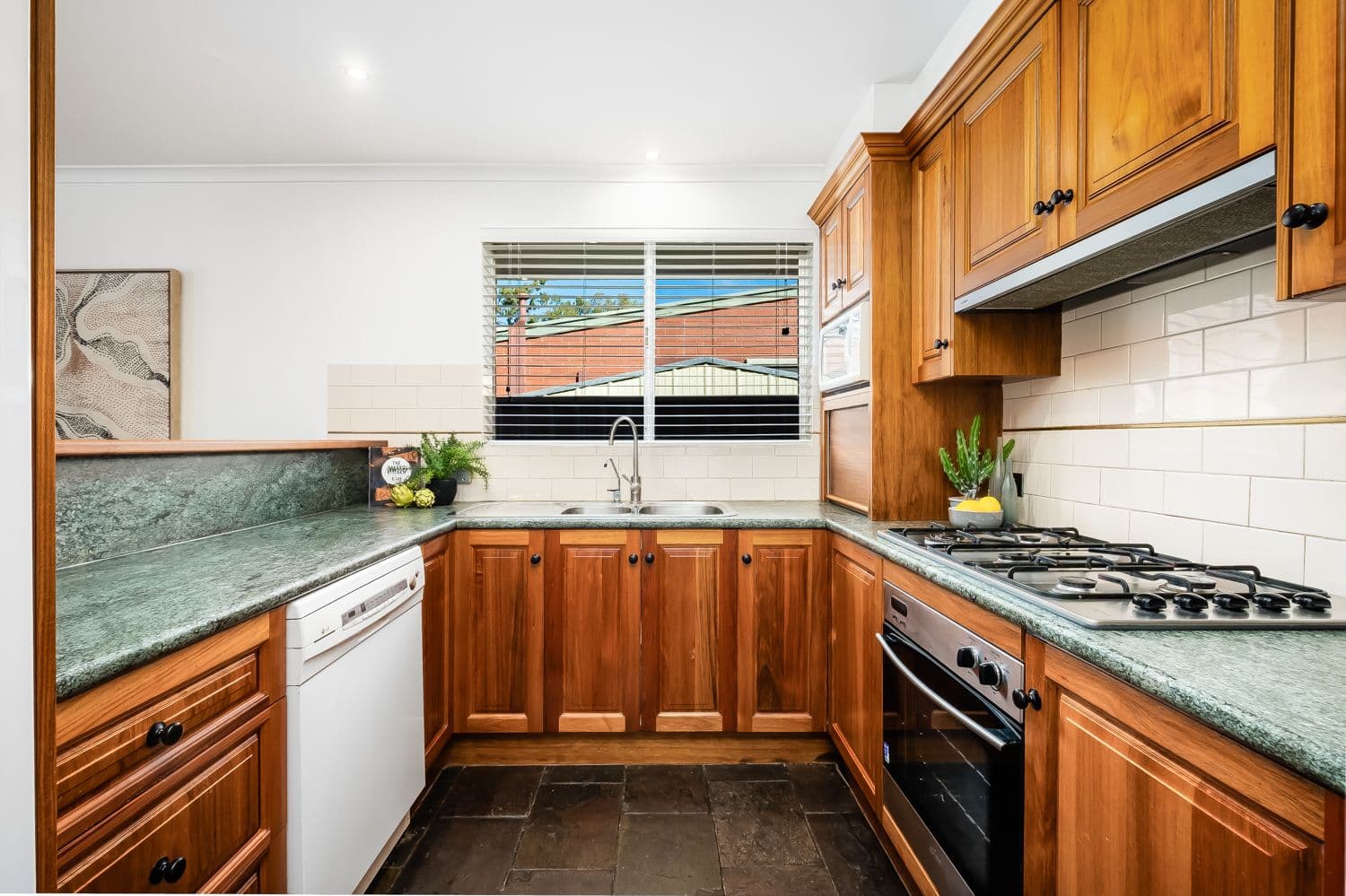 6 McMurray Avenue, Seaton SA 5023, Seaton - Thumbnail 7