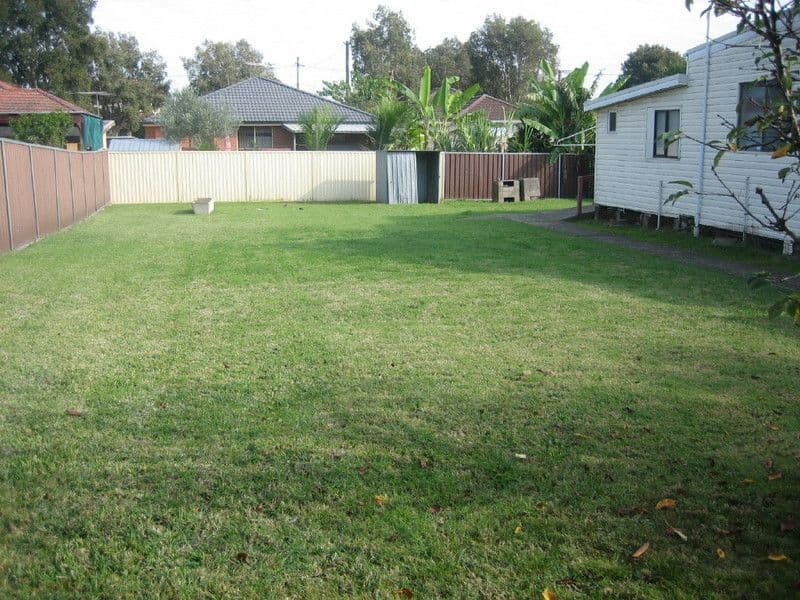 4 O'Neill Street, GRANVILLE NSW 2142, Granville - Thumbnail 6