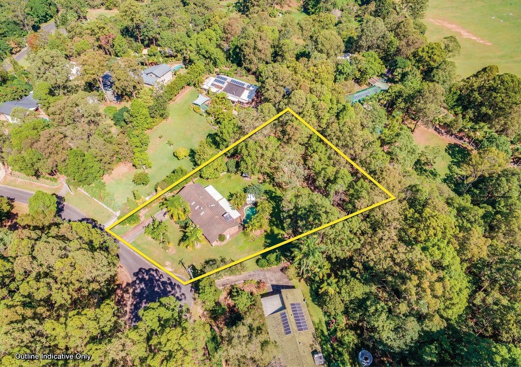 8 Walcoy Place, Worongary QLD 4213, Worongary - Image 1