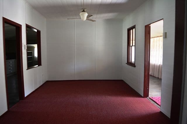 58 Garden Street, Blackall QLD 4472, Blackall - Thumbnail 4