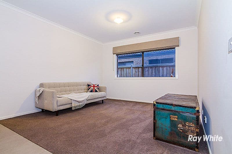 8 Hill Farm Drive, CLYDE VIC 3978, Clyde - Thumbnail 4