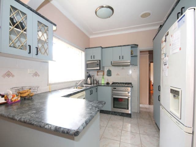 24 Cowl Street, GREENACRE NSW 2190, Greenacre - Thumbnail 3