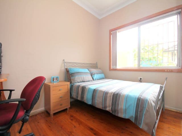24 Cowl Street, GREENACRE NSW 2190, Greenacre - Thumbnail 7