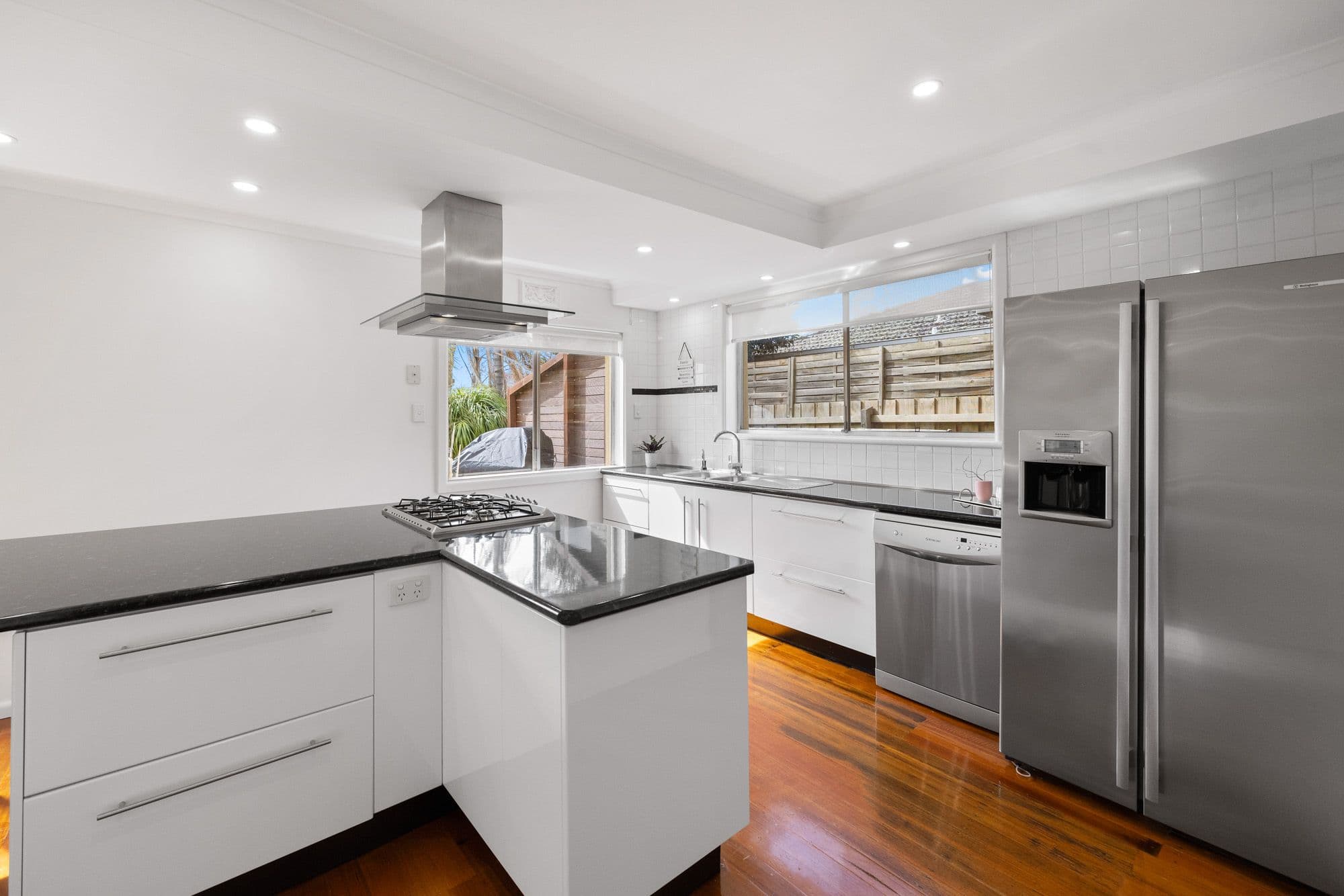 90 Duncans Road, Werribee VIC 3030, Werribee - Thumbnail 3