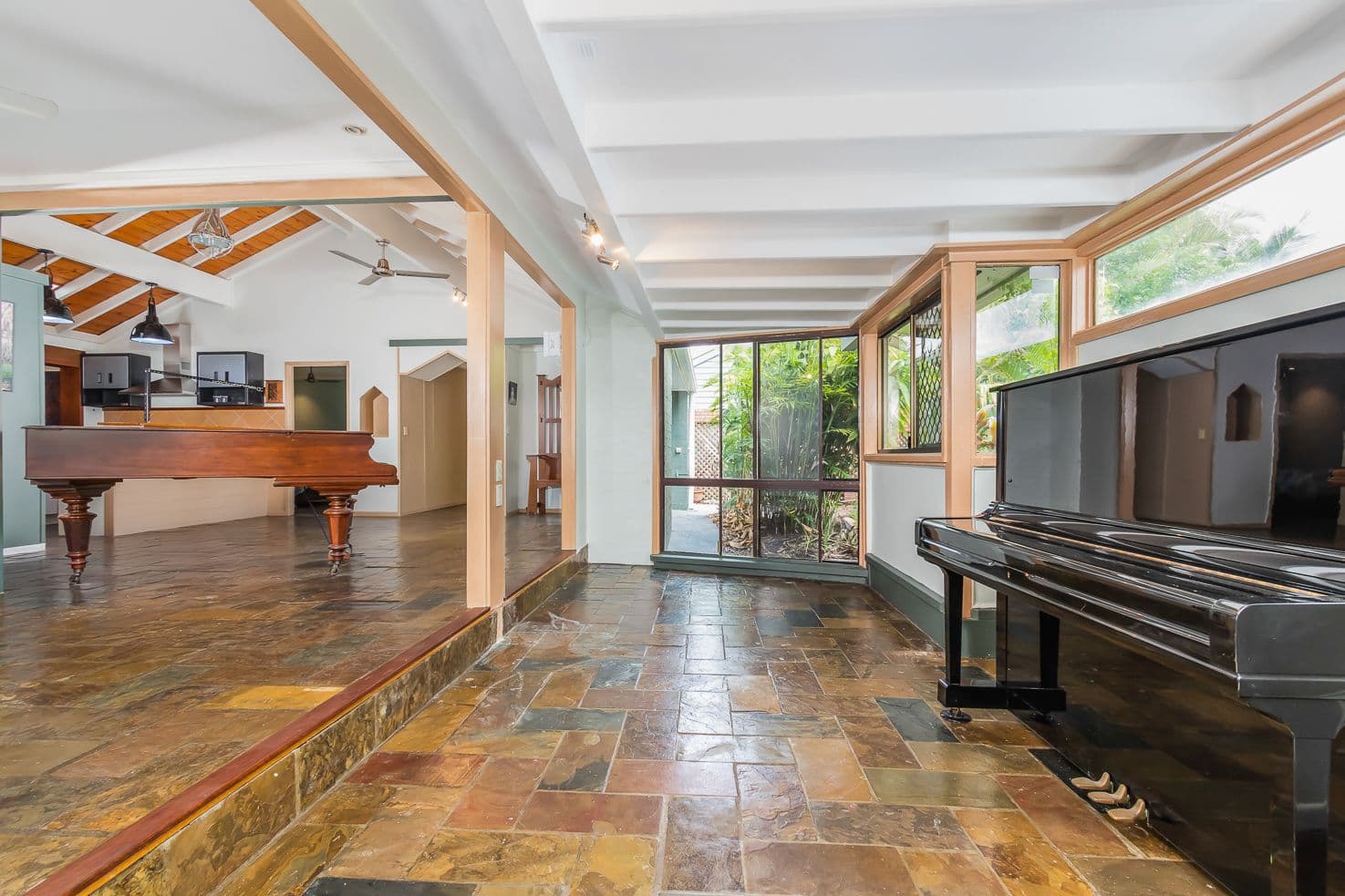 24 Langlo Street, Riverhills QLD 4074, Riverhills - Thumbnail 4