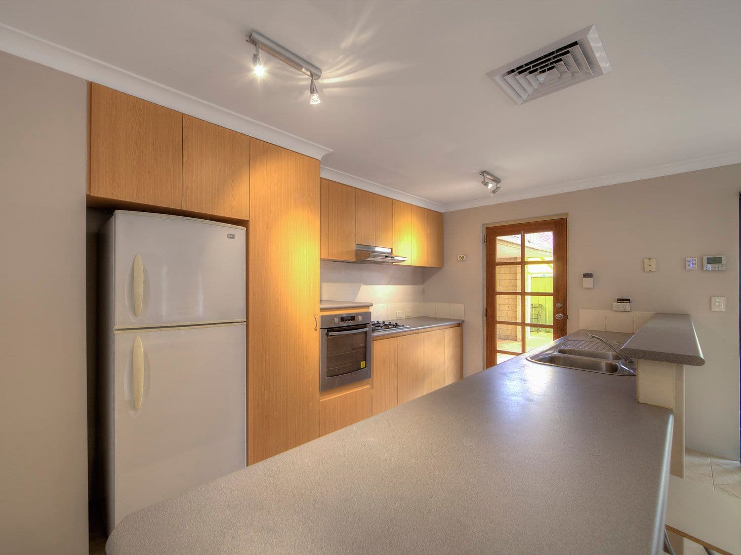 64 Fruit Tree Crescent, Forrestfield WA 6058, Forrestfield - Thumbnail 6