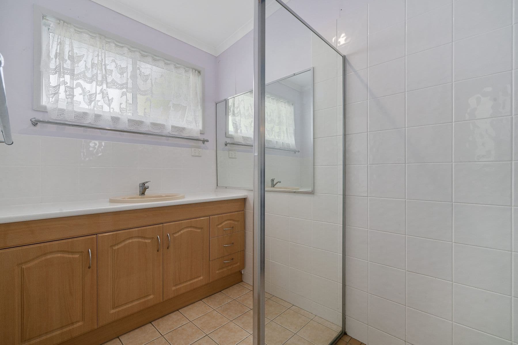 12 Fiona Street, Beachmere QLD 4510, Beachmere - Thumbnail 4