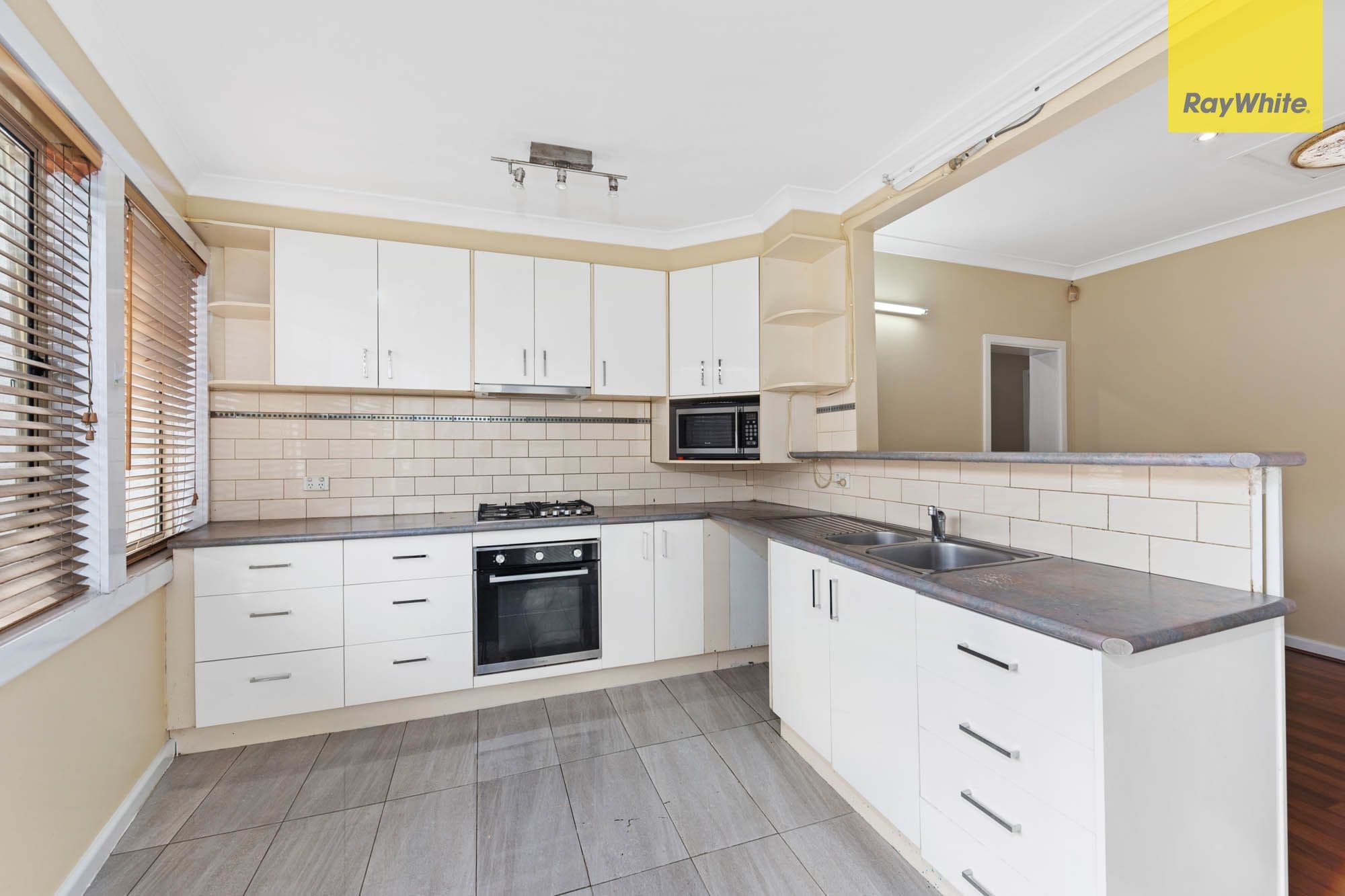 4 Conrad Street, St Albans VIC 3021, St Albans - Thumbnail 5