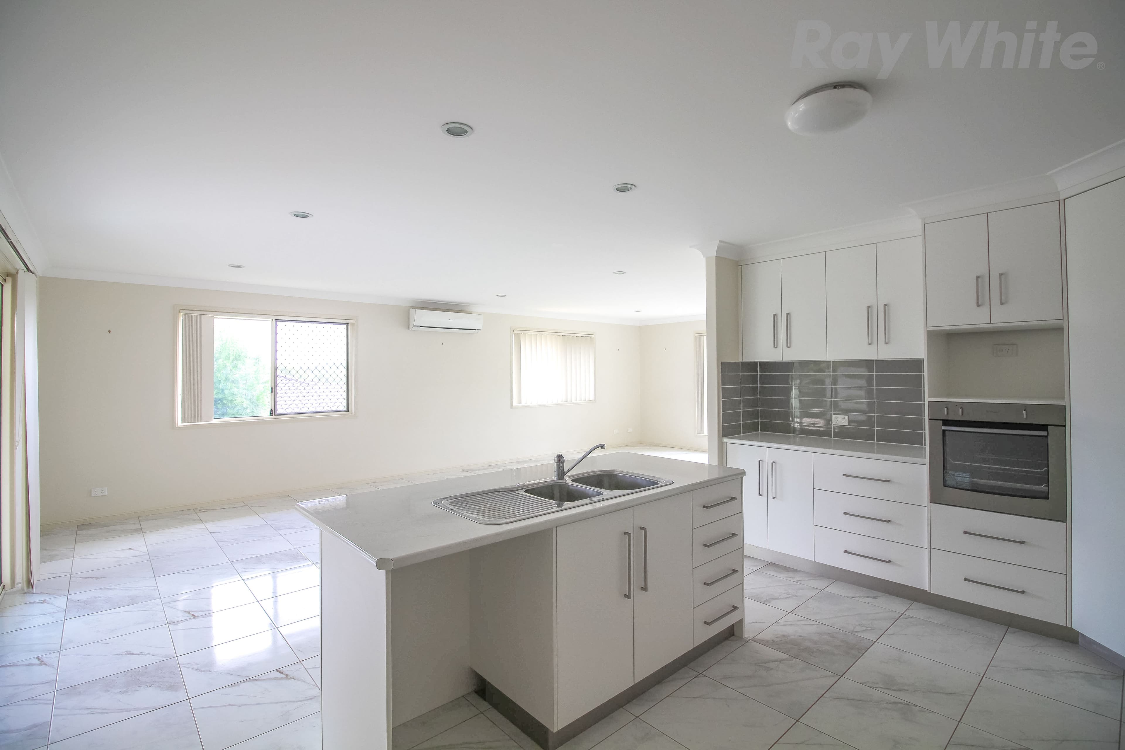 43 Chanel Court, Wulkuraka QLD 4305, Wulkuraka - Thumbnail 4