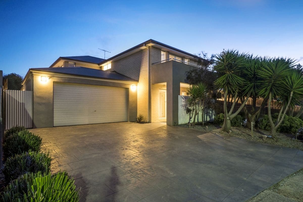 13 Moonlight Place, Tarneit VIC 3029, Tarneit - Image 1