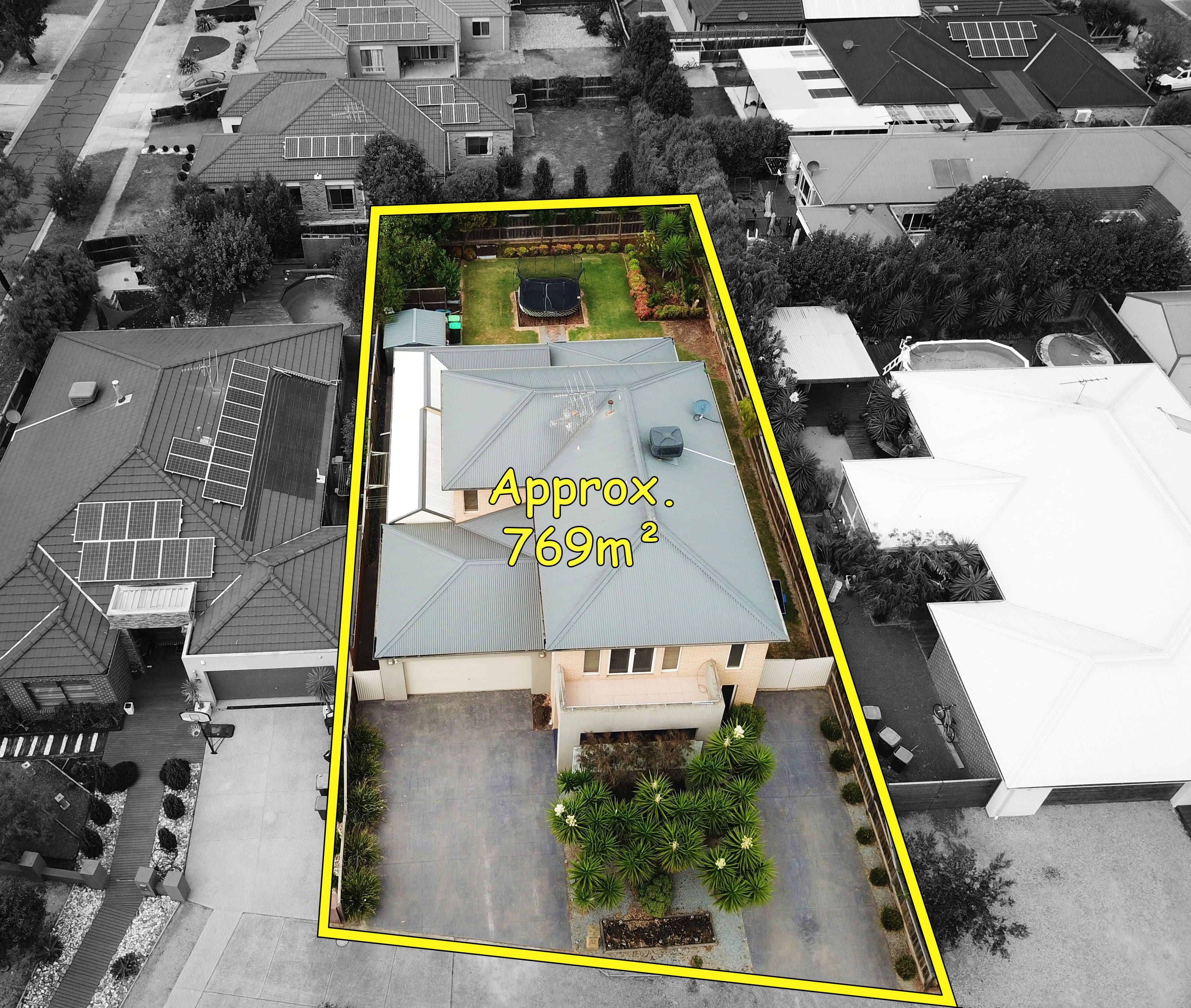13 Moonlight Place, Tarneit VIC 3029, Tarneit - Thumbnail 2