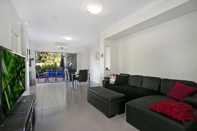 90 Jutland Street, Oxley QLD 4075, Oxley - Thumbnail 2