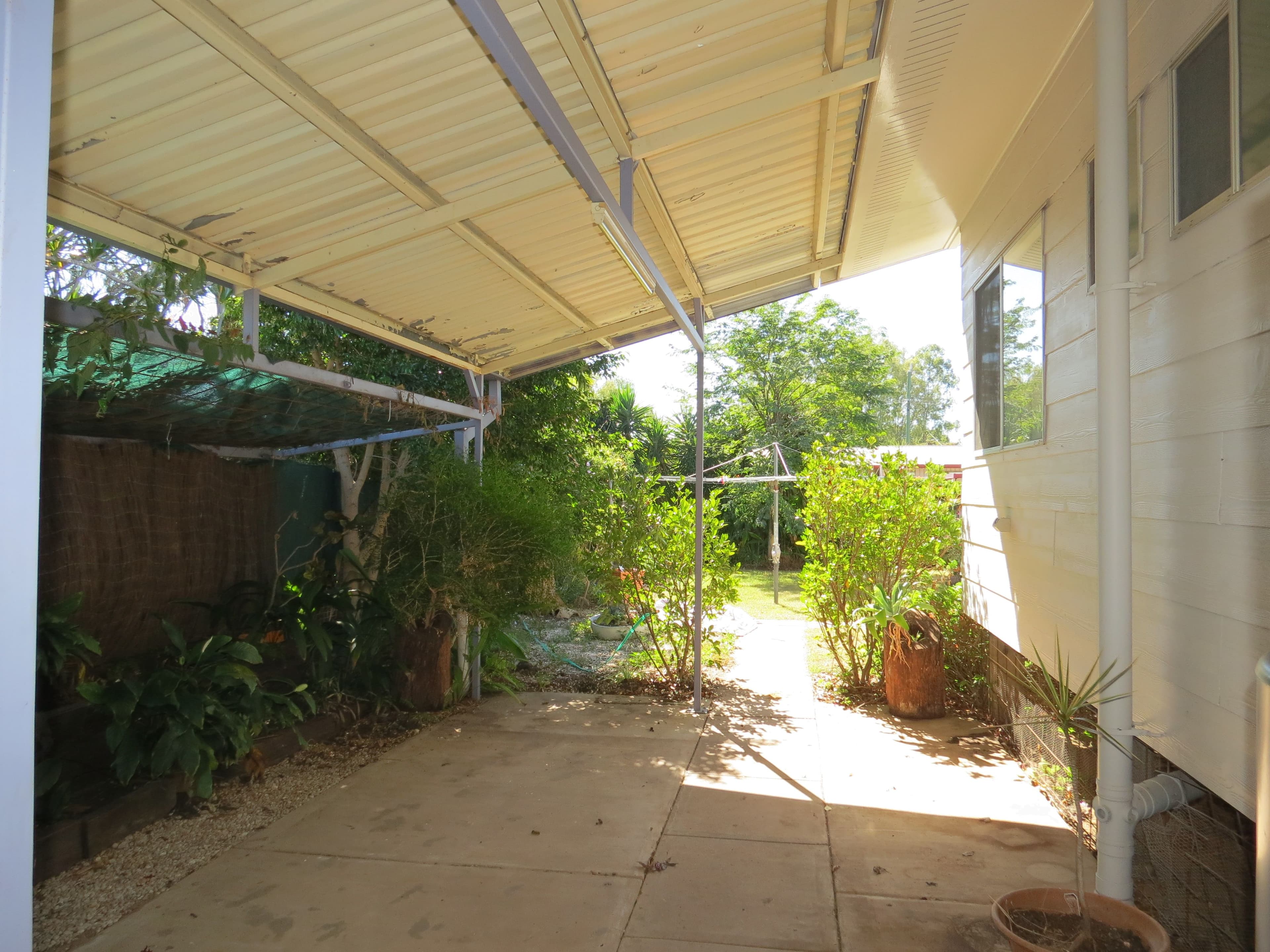 21 Mellish Crescent, Emerald QLD 4720, Emerald - Thumbnail 8